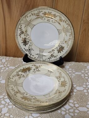 Vintage Japan Takito & Company Set Of 5- 7 1/4 Moriage Bread Dessert Plates